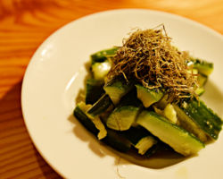 こぶ塩きゅうり